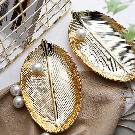 Golden Leaf Plates